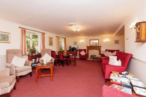 RESIDENTS LOUNGE- click for photo gallery